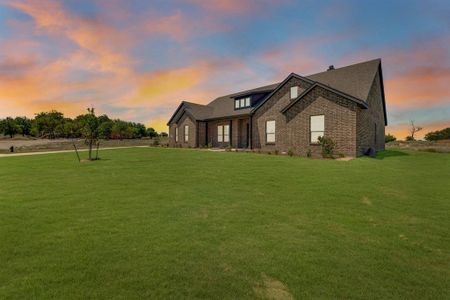 New construction Single-Family house 40 Zion Way, Valley View, TX 76272 Cedar Sage- photo 5 5