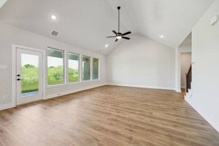 New construction Single-Family house 120 Rancher Trl, Waxahachie, TX 75165 plan Emerson - image 18
