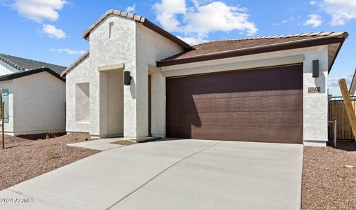 New construction Single-Family house 7919 W Frier Dr, Glendale, AZ 85303 The Finlay- photo 2 2