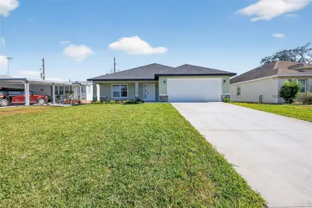 New construction Single-Family house 1201 Dustin Dr, The Villages, FL 32159 - image