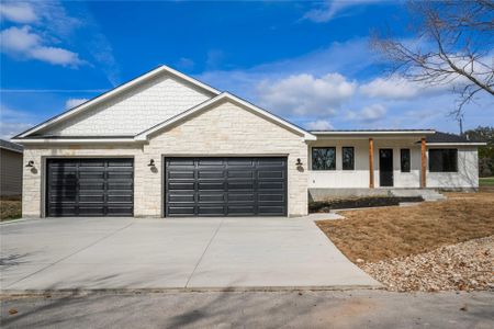 New construction Single-Family house 20602 Deep Crk, Lago Vista, TX 78645 - image