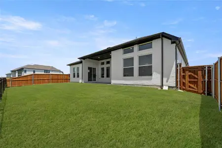 New construction Single-Family house 1052 Bingham Wy, Forney, TX 75126 plan The Bridgeport II - image