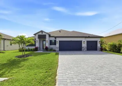 New construction Single-Family house 3603 Chiquita Blvd S, Cape Coral, FL 33914 plan Key Largo - image
