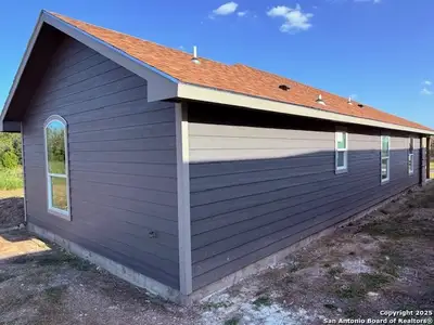 New construction Single-Family house 806 W Bates, Beeville, TX 78104 - image
