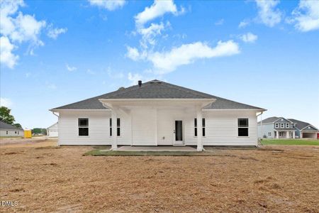 New construction Single-Family house 107 Oxford Ct, La Grange, NC 28551 plan Plan 2100 - image