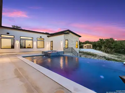 New construction Single-Family house 2018 Paradisepkwy, Canyon Lake, TX 78133 - image