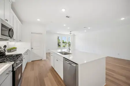New construction Townhouse house 2852 Chisos Red Rd, McKinney, TX 75071 - image 5