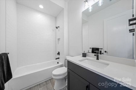 New construction Single-Family house 155 Copper Pne, Unit 8, Davidson, NC 28036 - image 9