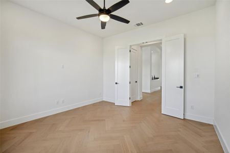 New construction Single-Family house 2316 Kahala Sunset Dr, Spicewood, TX 78669 null- photo 19 19
