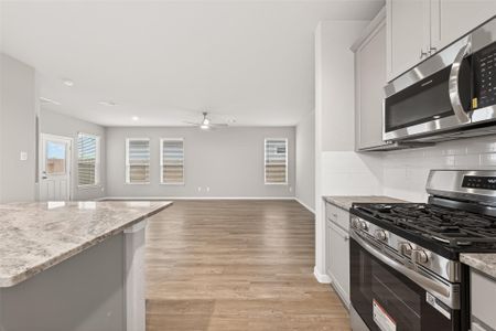 New construction Single-Family house 533 Stone Placa Trl, Brookshire, TX 77423 - image 9