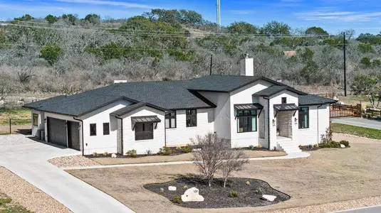 New construction Single-Family house 2251 W Fitzhugh Rd, Dripping Springs, TX 78620 null- photo 0
