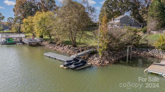 New construction Single-Family house 332 Queens Cove Road, Mooresville, NC 28117 - photo 4 4