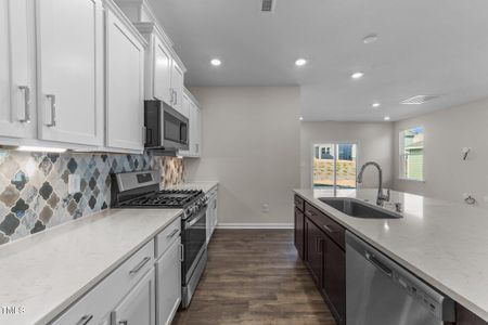 New construction Single-Family house 86 Brooklyn Trail Ct, Angier, NC 27501 plan The Hickory - image 16