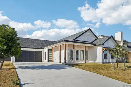 New construction Single-Family house 510 Conner Ct, Kerrville, TX 78028 - image