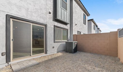 New construction Townhouse house 2827 W White Feather Ln, Phoenix, AZ 85085 null- photo 2 2