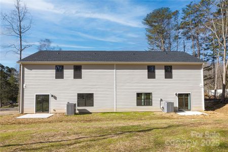 New construction Townhouse house 1608 Breezewood Dr, Charlotte, NC 28262 null- photo 13 13