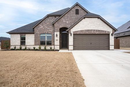 New construction Single-Family house 912 Meadow View Dr, Cleburne, TX 76033 - image