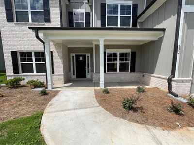 New construction Single-Family house 237 Cherokee Rose Ln, Hoschton, GA 30548 The Chelsea III- photo 1 1