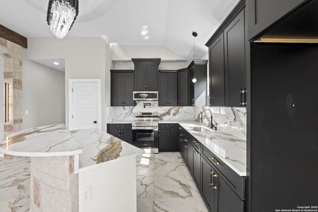 New construction Single-Family house 165 Flor Del Sol, San Antonio, TX 78264 null- photo 32 32