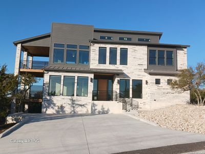 New construction Single-Family house 116 Raven, Canyon Lake, TX 78133 - image