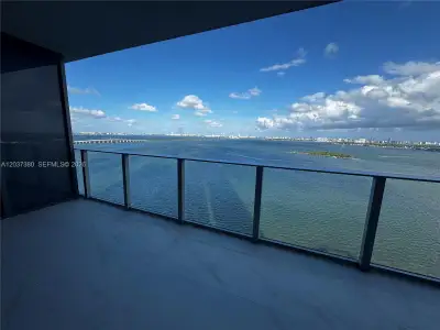 New construction Condo house 711 23 2206 Ne, Unit 2206, Miami, FL 33137 - image