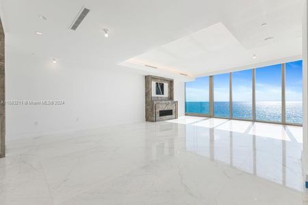 New construction Condo/Apt house 17975 Collins Ave, Unit 901/1001, Sunny Isles Beach, FL 33160 - photo 14 14