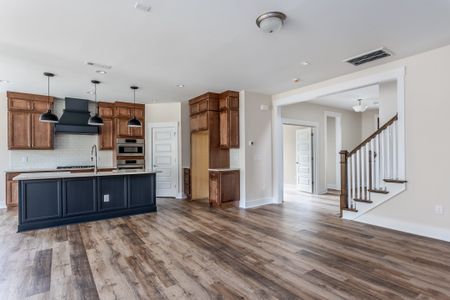 New construction Single-Family house 2427 Flagship Rd, Fuquay Varina, NC 27526 plan Braxton 2 - image 3