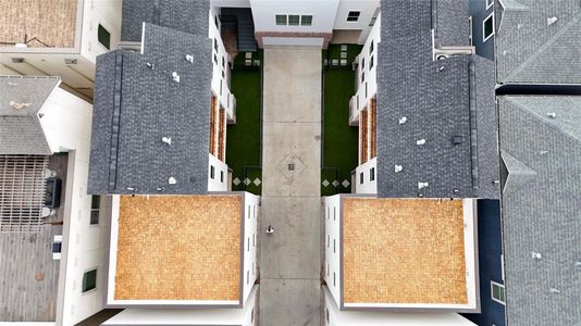 New construction Single-Family house 1142 W 16Th St, Houston, TX 77008 - image