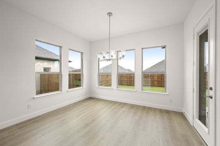 New construction Single-Family house 409 Daybreak Dr, Waxahachie, TX 75167 plan Westwood - image 19