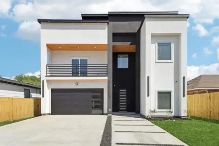 New construction Single-Family house 3513 Nomas St, Dallas, TX 75216 - image