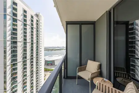 New construction Condo house 159 Ne 6Th St, Unit 3109, Miami, FL 33132 - image