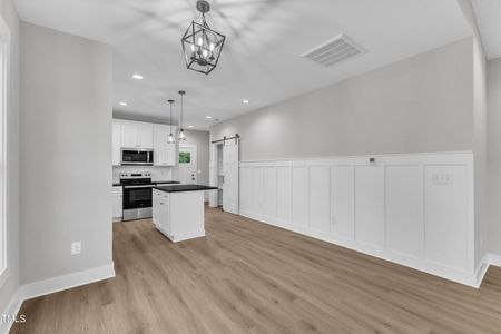 New construction Single-Family house 401 N Raiford St, Selma, NC 27576 null- photo 12 12
