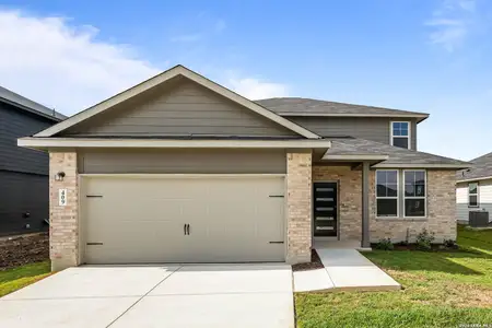 New construction Single-Family house 409 Jills Path, Seguin, TX 78155 plan The Douglas C - image