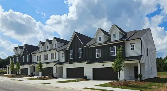 New construction Townhouse house 206 Sharon Ln, Loganville, GA 30052 null- photo 0 0