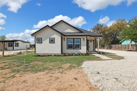 New construction Single-Family house 956 S Highway 304 Highway, Bastrop, TX 78602 - photo 0