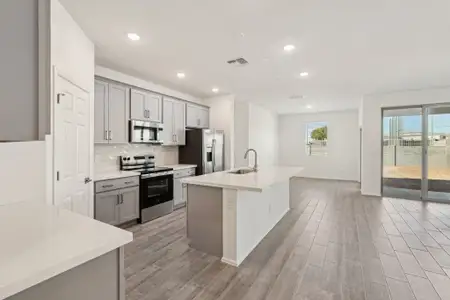 New construction Single-Family house 2475  E Homesteaders Rd, San Tan Valley, AZ 85140 plan Marigold - image 6