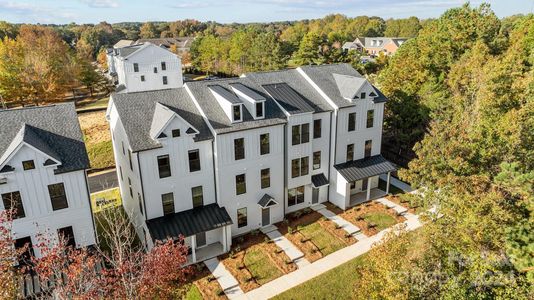 New construction Townhouse house 645 District Ct, Unit 14, Fort Mill, SC 29708 Landon- photo 37 37