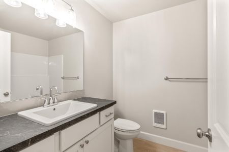 New construction Single-Family house 4032 Sw Obsidian Pl, Redmond, OR 97756 plan Astoria - image 9