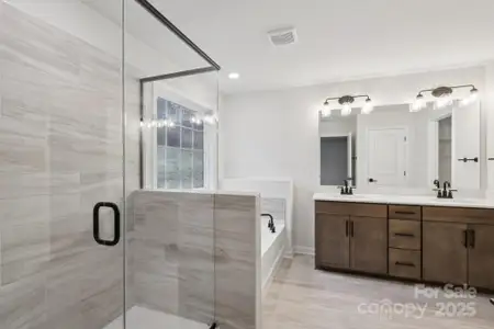 New construction Single-Family house 107 Asmodean Ln, Troutman, NC 28166 plan Fleetwood - image