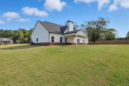 New construction Single-Family house 1781 Old Monroe Madison Hwy, Monroe, GA 30655 - image