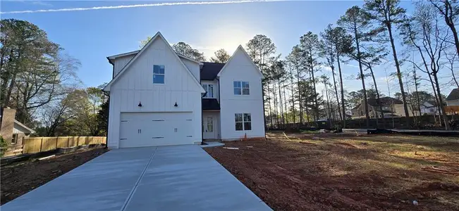 New construction Single-Family house 2477 Bobbie Dr, Marietta, GA 30066 - image
