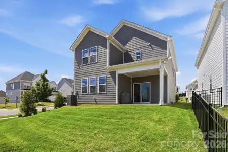 New construction Single-Family house 16043 River Tree Ln, Charlotte, NC 28278 - image