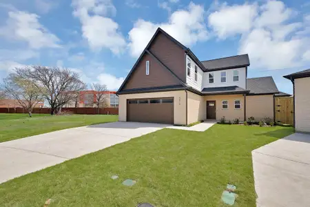 New construction Single-Family house 4616 Red Bud Ct, The Colony, TX 75056 - image