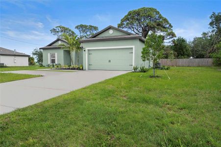 New construction Single-Family house 1027 Se Floresta Dr, Port Saint Lucie, FL 34983 - image