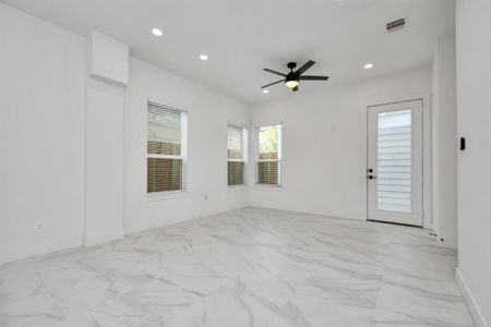 New construction Single-Family house 853 Mansfield St, Unit D, Houston, TX 77091 null- photo 13 13