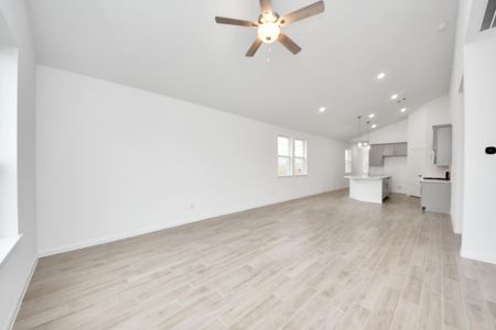 New construction Single-Family house 7319 Blue Gentiana Ln, Katy, TX 77493 plan Parsons - image 19
