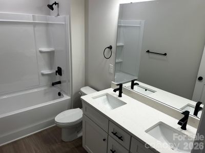 New construction Single-Family house 1915 Dove Dr, Charlotte, NC 28214 - image