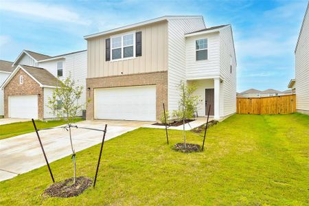 New construction Single-Family house 109 Pink Cadillac Ln, Jarrell, TX 76537 - photo 0