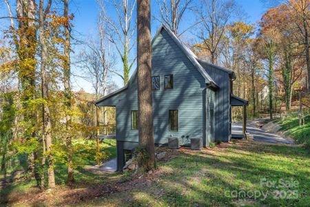 New construction Single-Family house 110 Providence Rd, Asheville, NC 28806 - image