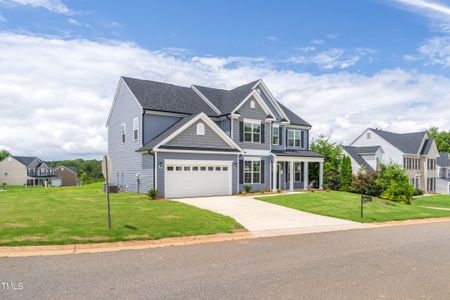 New construction Single-Family house 10 Rosewood Lane, Youngsville, NC 27596 - photo 3 3